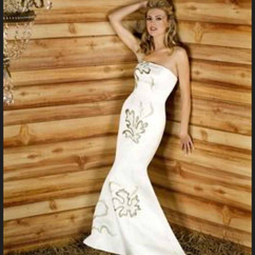 Wedding Season!! Rare - Emerald Bridal NWT Beaded Embroidered Mermaid